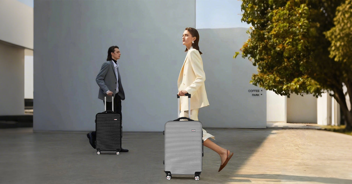 3 pcs 20"/24"/28" Digital Weighing Scale and USB Charging Port Lightweight Luggage Suitcase Silver